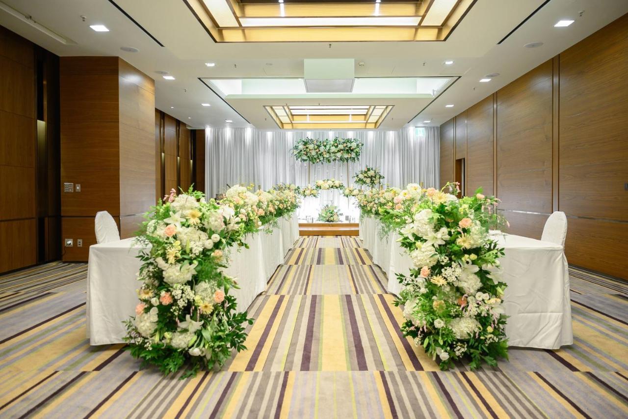 คอร์ตยาร์ด โซล ไทม์สแควร์ Hotel ภายนอก รูปภาพ