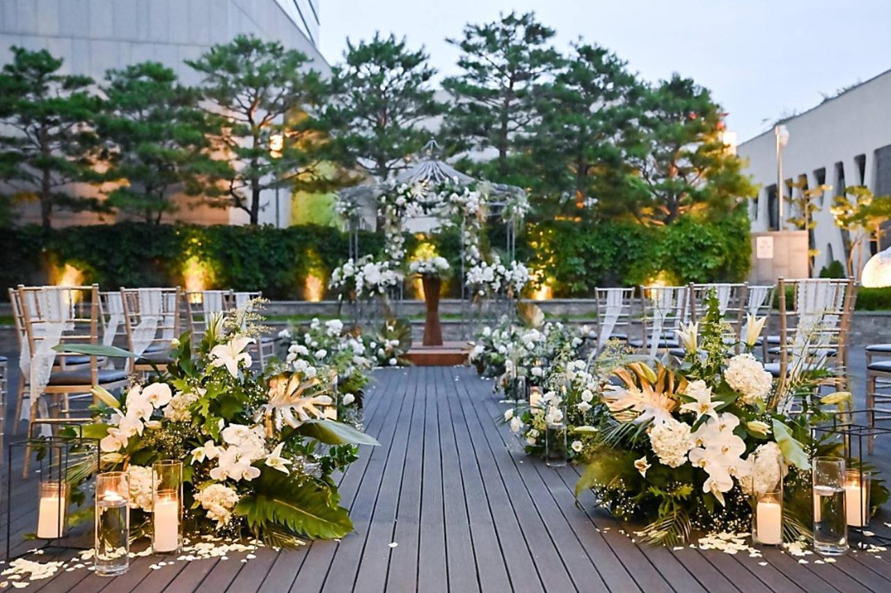 คอร์ตยาร์ด โซล ไทม์สแควร์ Hotel ภายนอก รูปภาพ