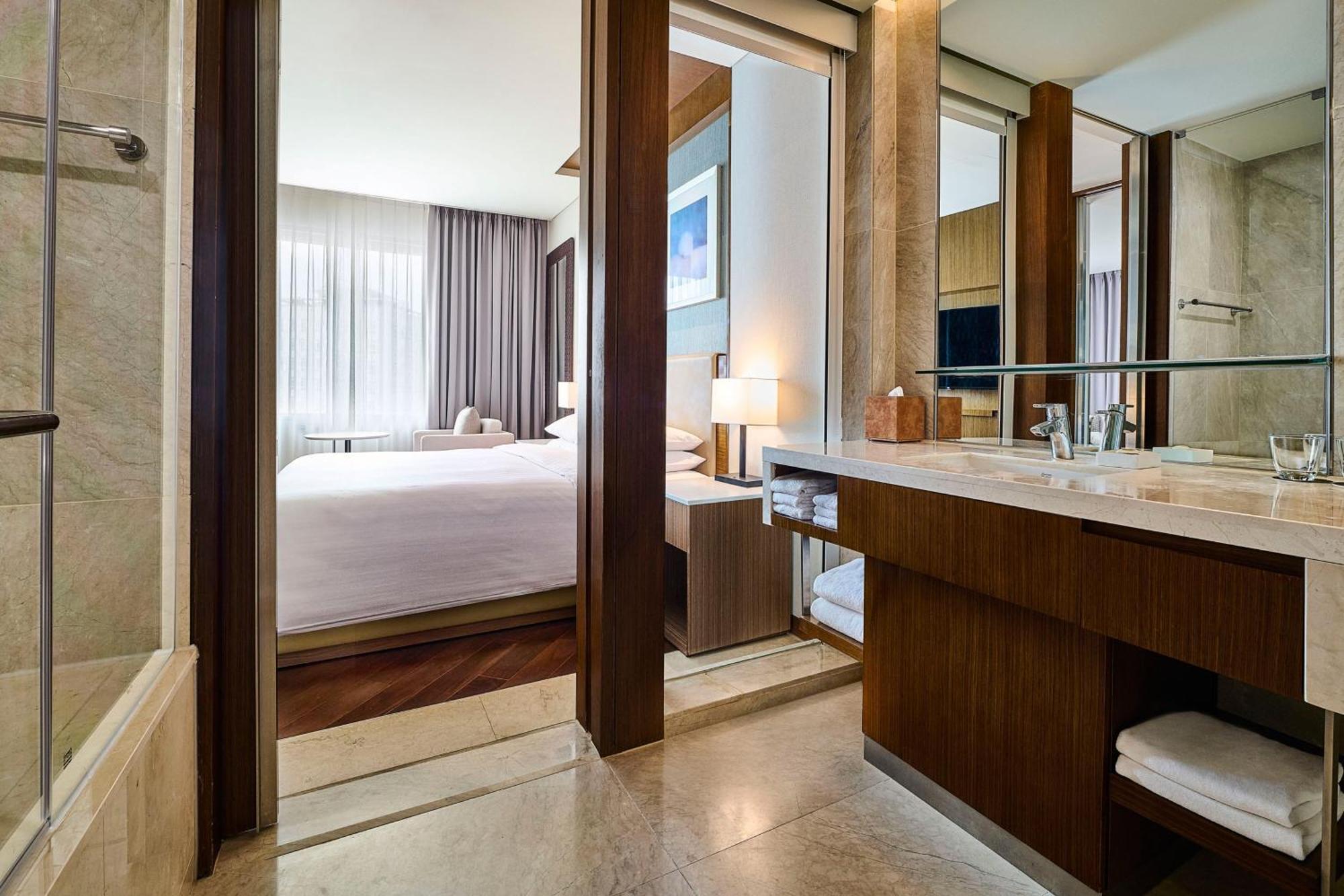 คอร์ตยาร์ด โซล ไทม์สแควร์ Hotel ภายนอก รูปภาพ