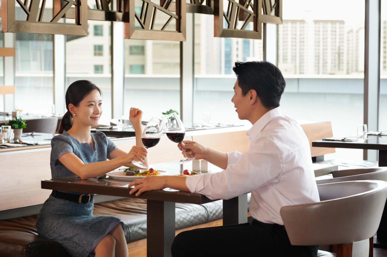 คอร์ตยาร์ด โซล ไทม์สแควร์ Hotel ภายนอก รูปภาพ